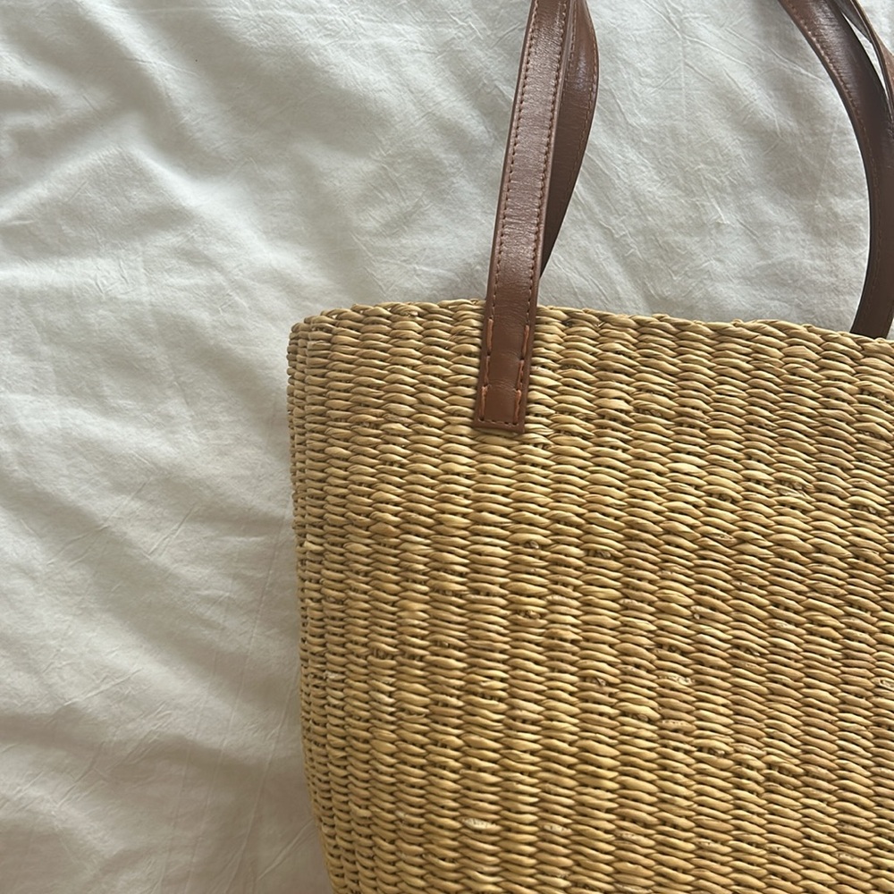 Bembien Raffia Saddle Tan Cognac Strap Woven Purse Basket Bag Summer Beach - Picture 3 of 6